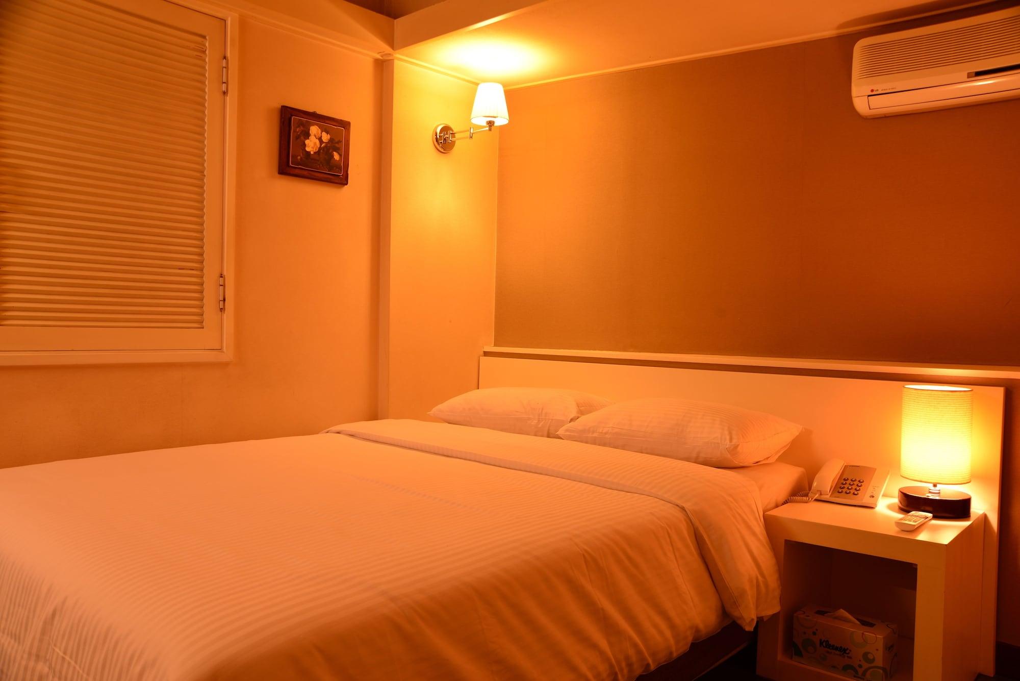 New Korea Hotel Seoul Exterior photo