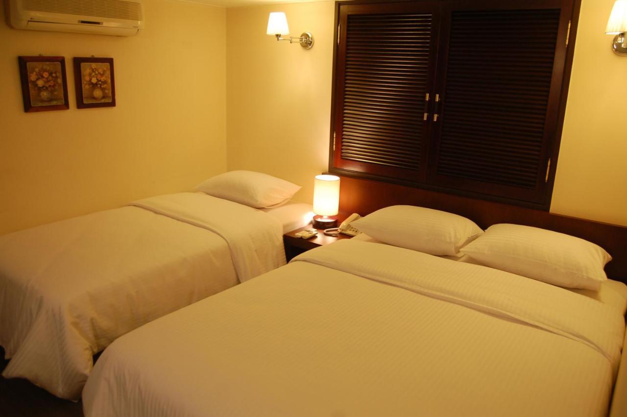 New Korea Hotel Seoul Exterior photo